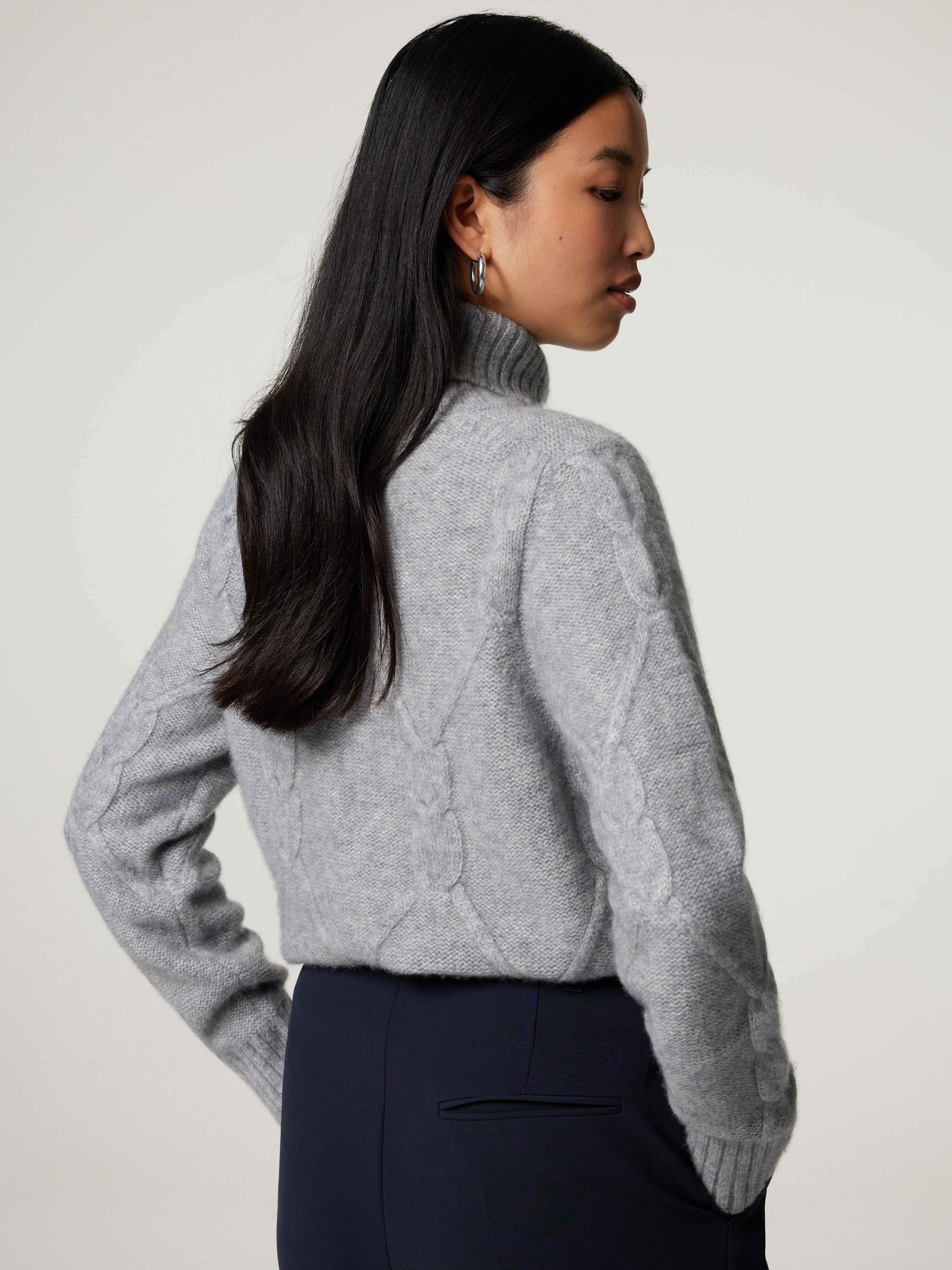 Rollkragenpullover mit Kaschmir