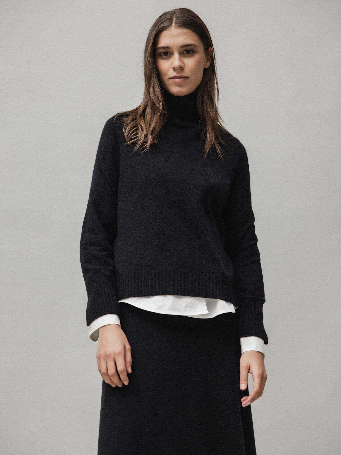 ALLUDE Turtleneck Pullover aus Cashmere Damen (90 SCHWARZ)