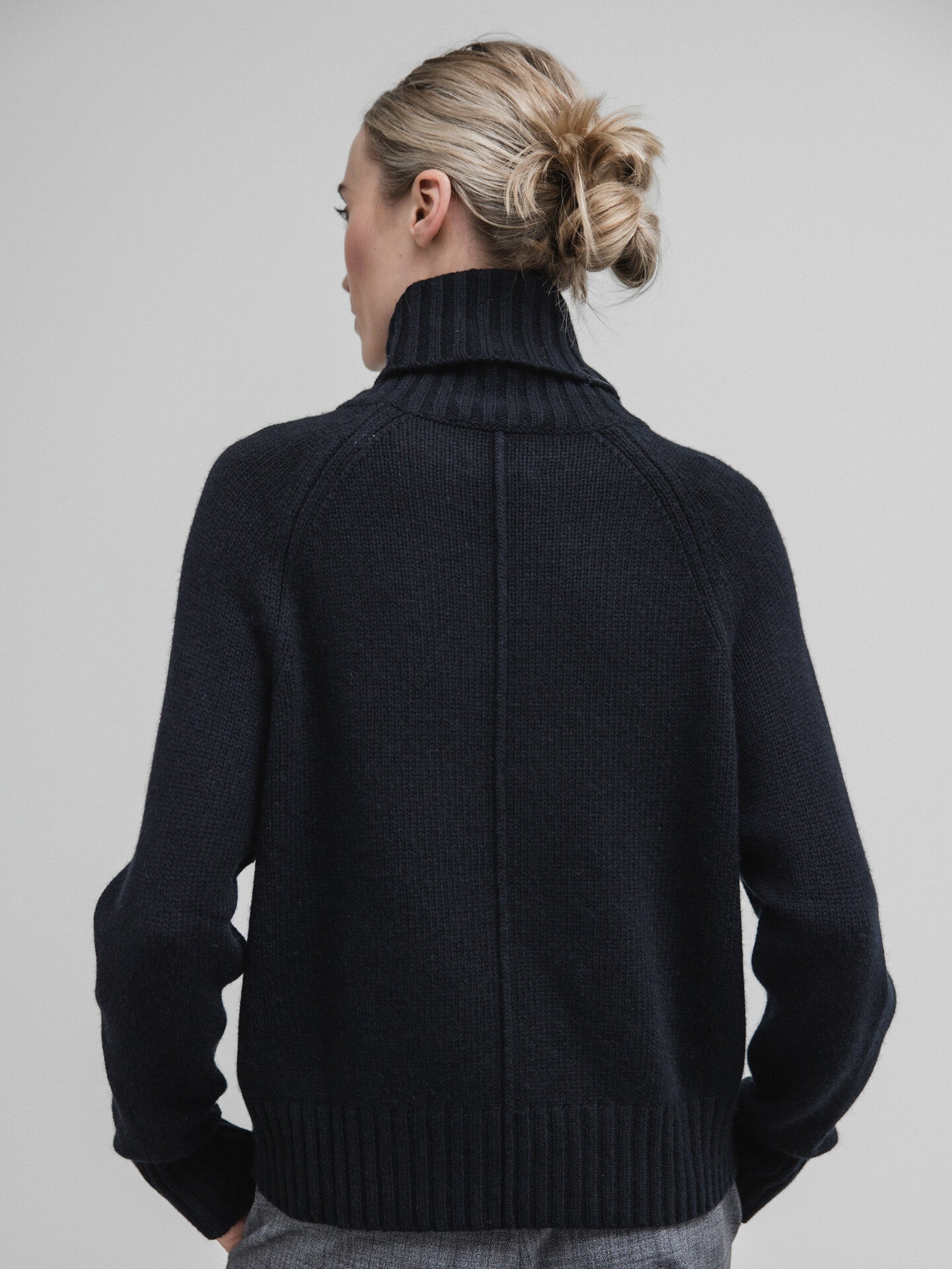 ALLUDE Rollkragenpullover aus Schurwolle Damen (90 SCHWARZ)