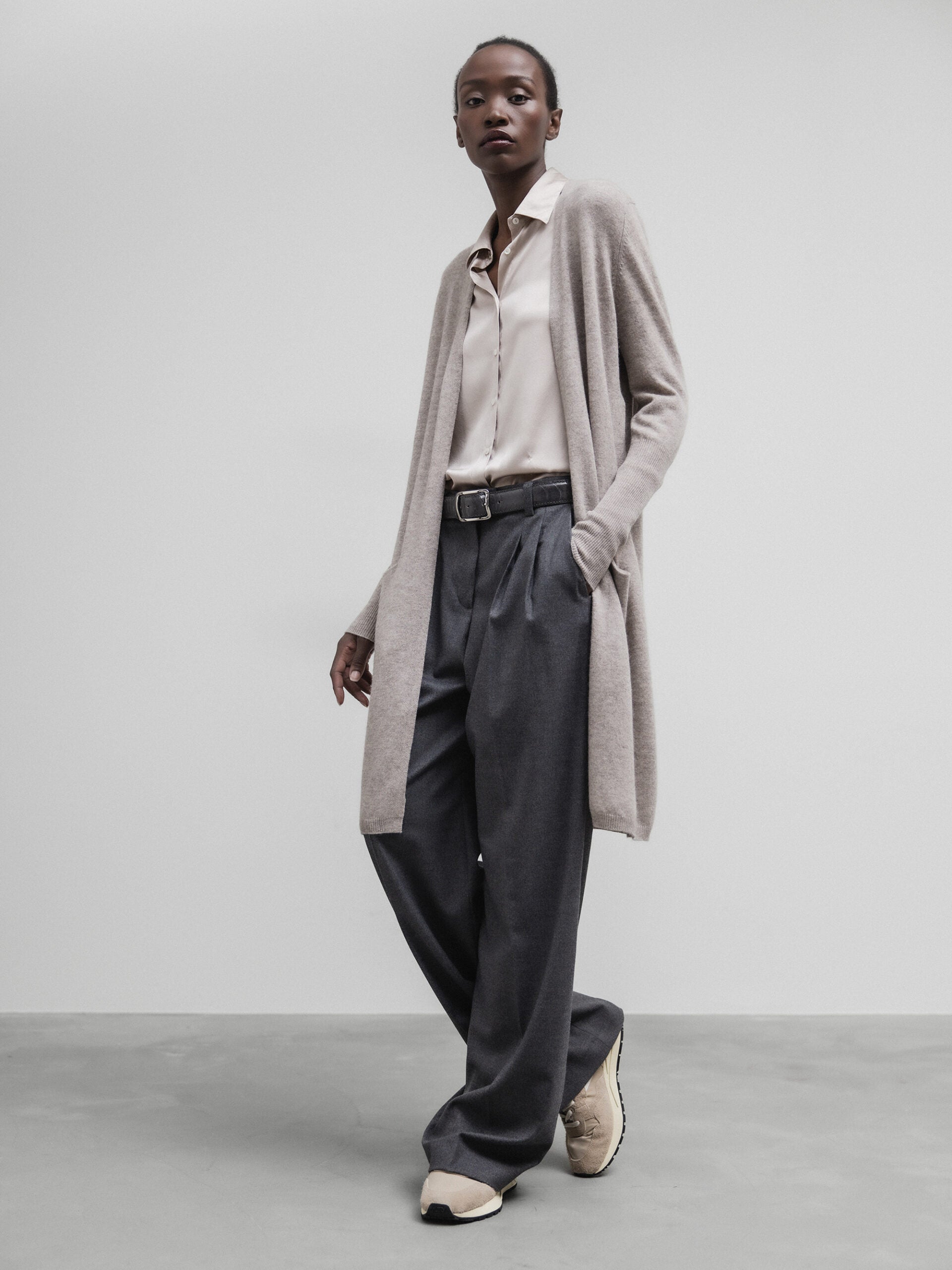 ALLUDE Langer Cardigan Damen (46 TAUPE)