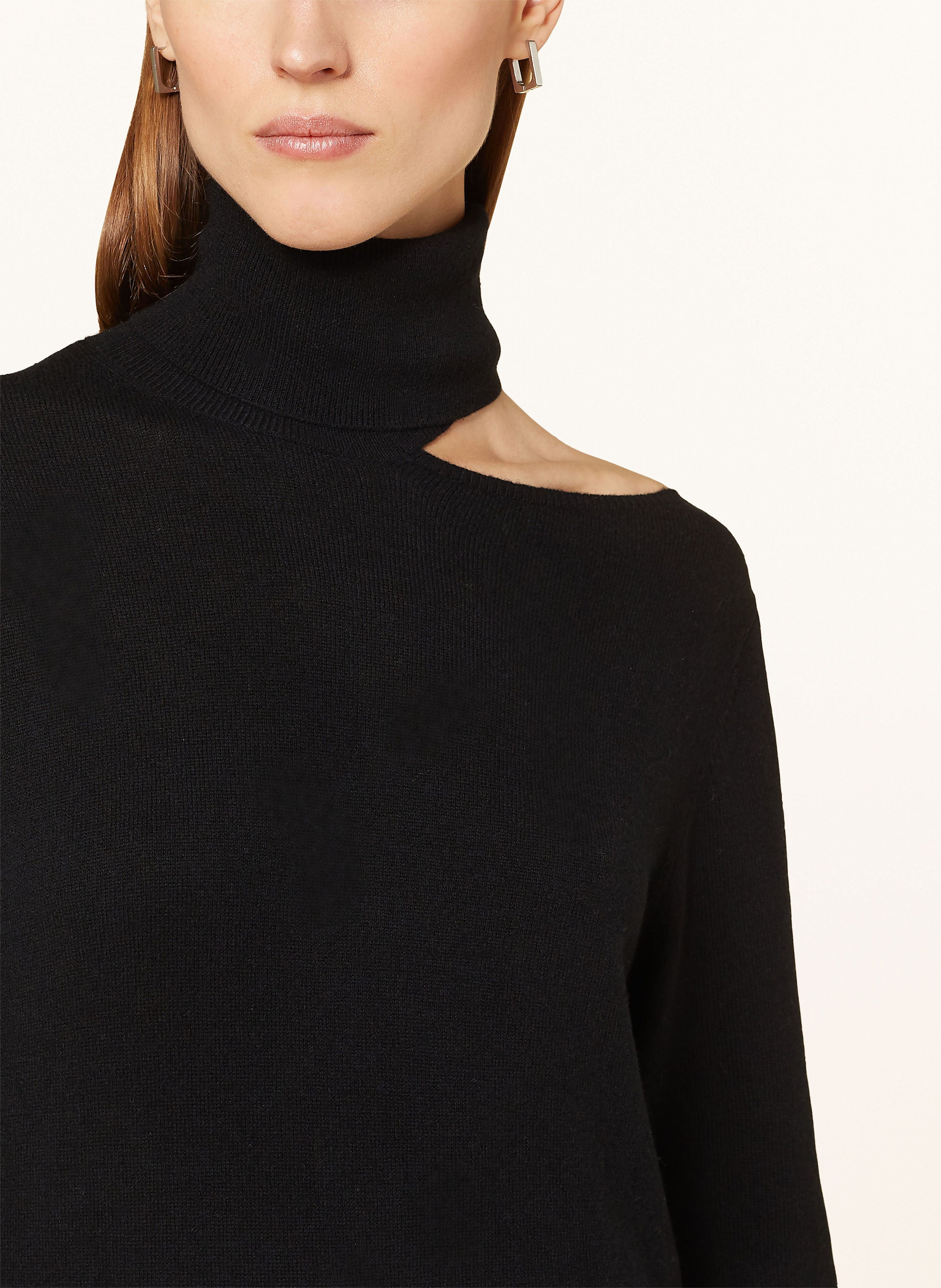 Rollkragenpullover mit Cashmere und Cut-outs