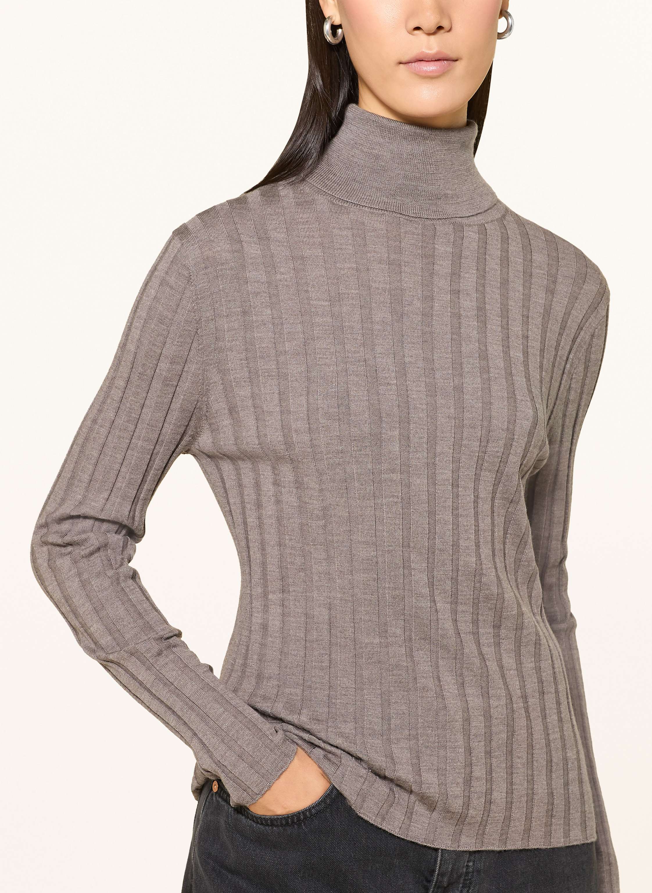 Rollkragenpullover