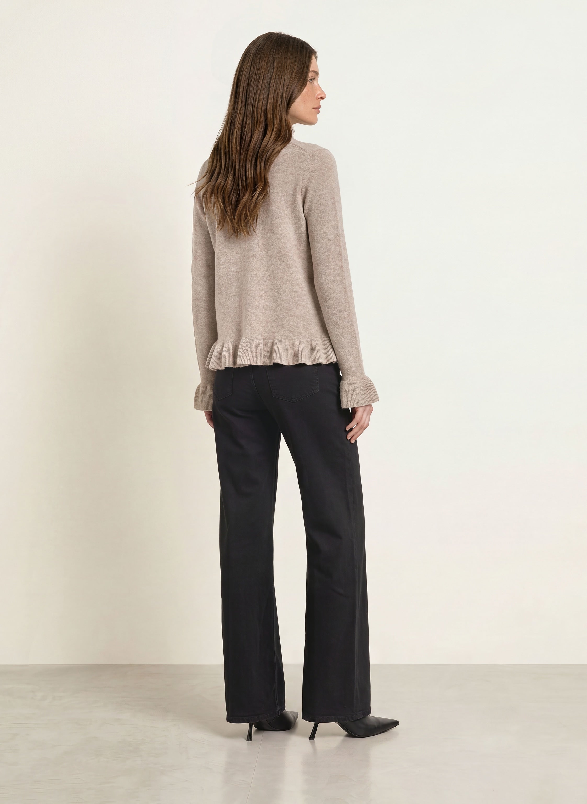 Strickjacke mit Cashmere und Rüschen