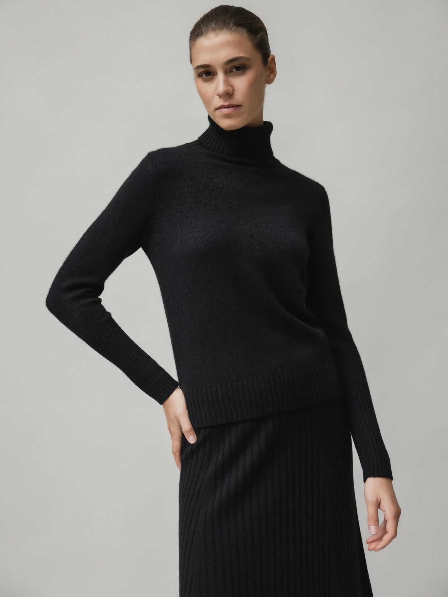 ALLUDE Rollkragenpullover aus Cashmere Damen (90 SCHWARZ)