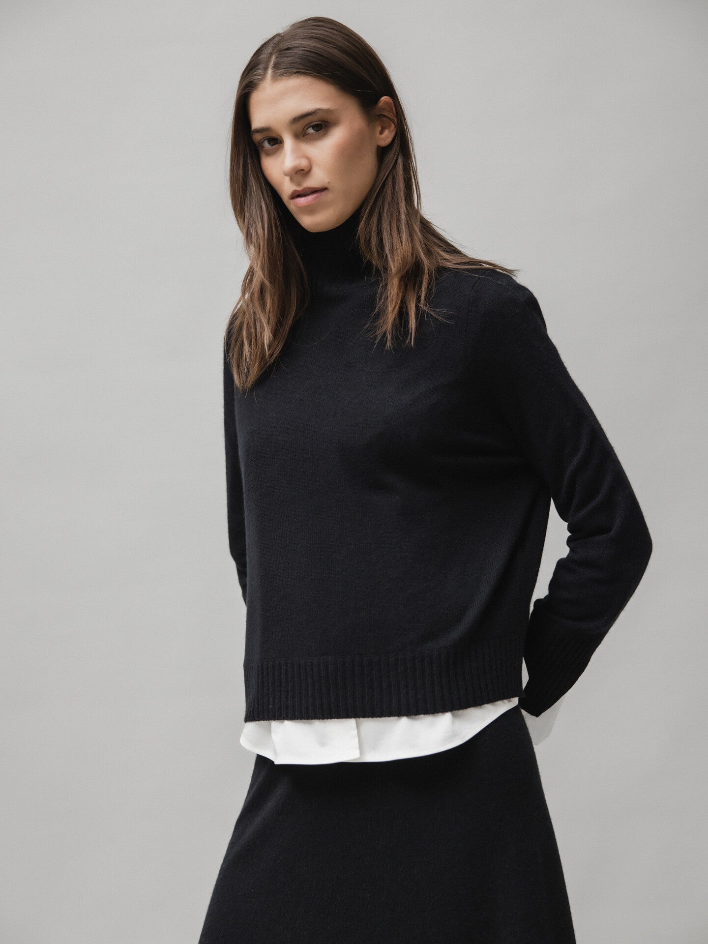 ALLUDE Turtleneck Pullover aus Cashmere Damen (90 SCHWARZ)