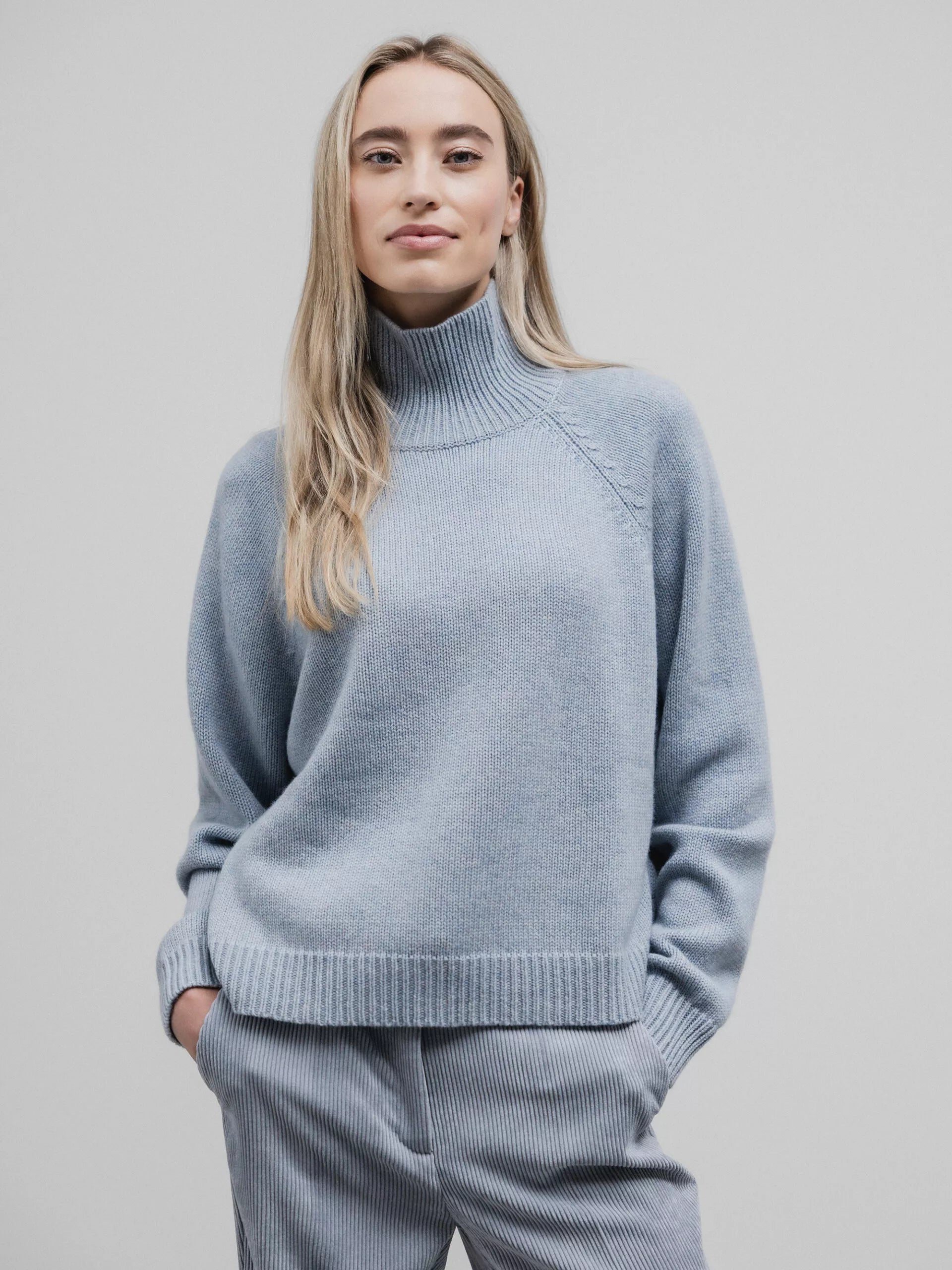 ALLUDE Turtleneck Pullover aus Schurwolle Damen (16 EISBLAU MEL)