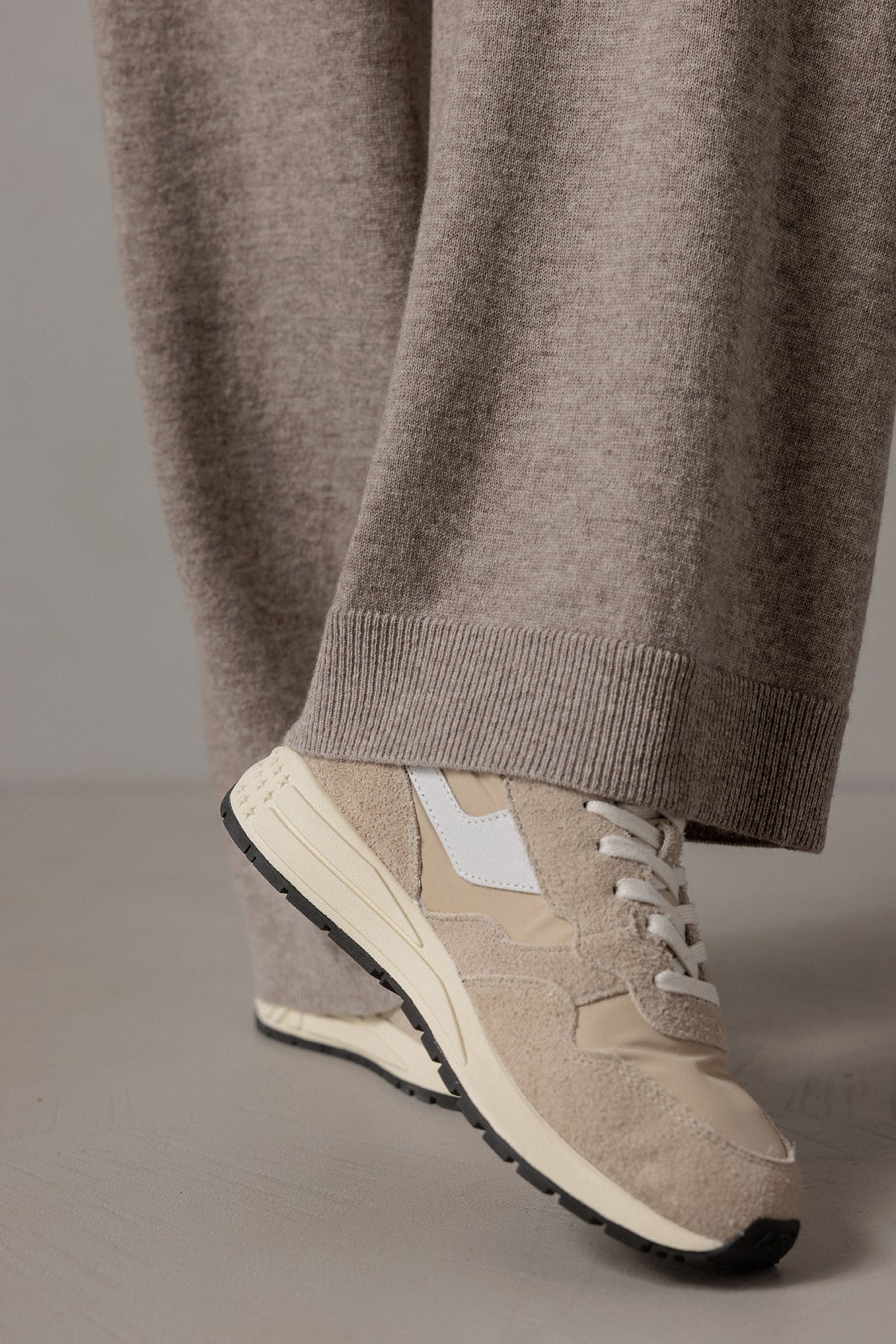 ALLUDE Strickhose aus Schurwolle Damen (46 TAUPE MEL)