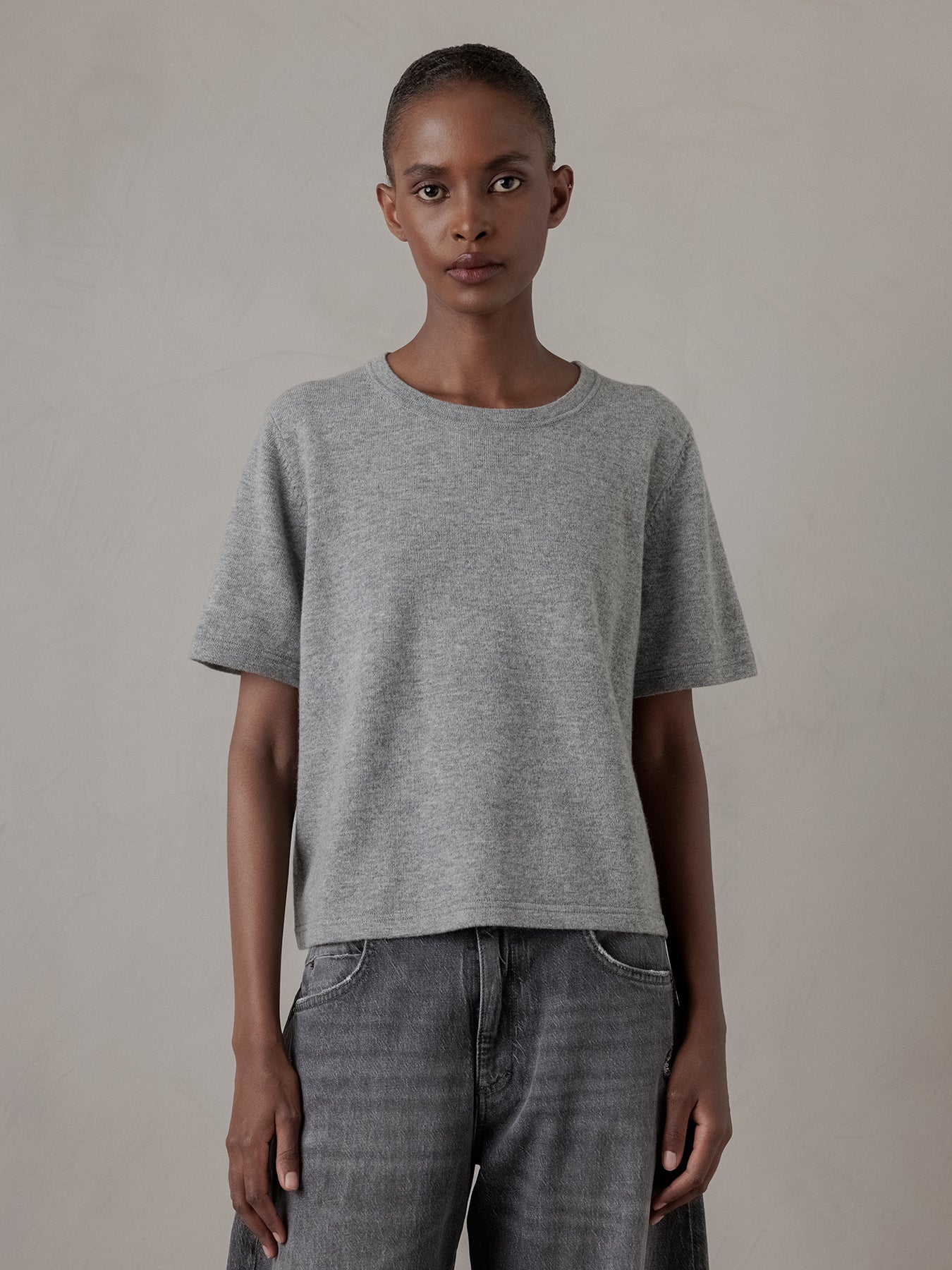 ALLUDE Kurzarm- Feinstrickpullover aus Schurwolle Damen (83 GRAU MEL)
