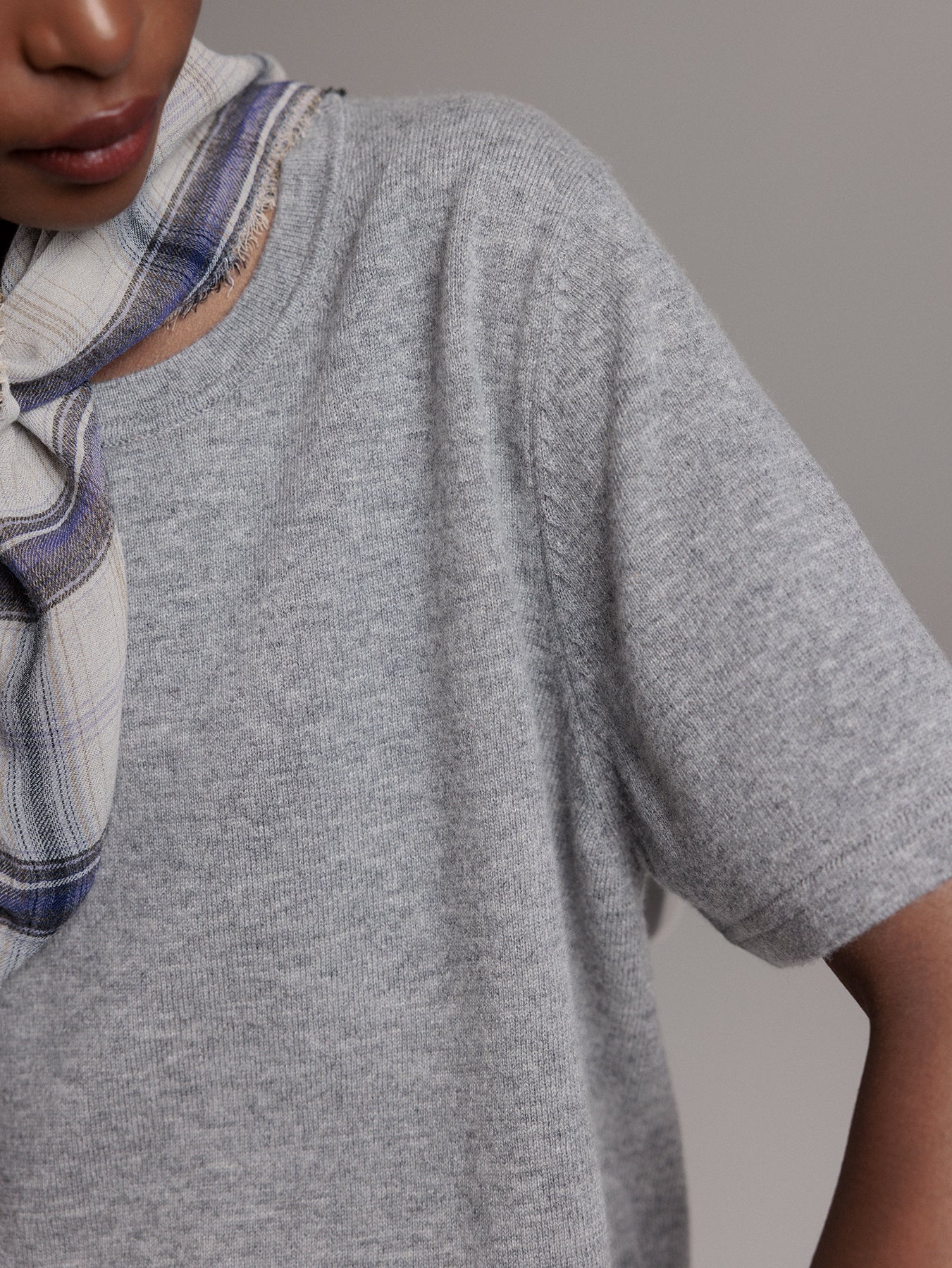 ALLUDE Kurzarm- Feinstrickpullover aus Schurwolle Damen (83 GRAU MEL)