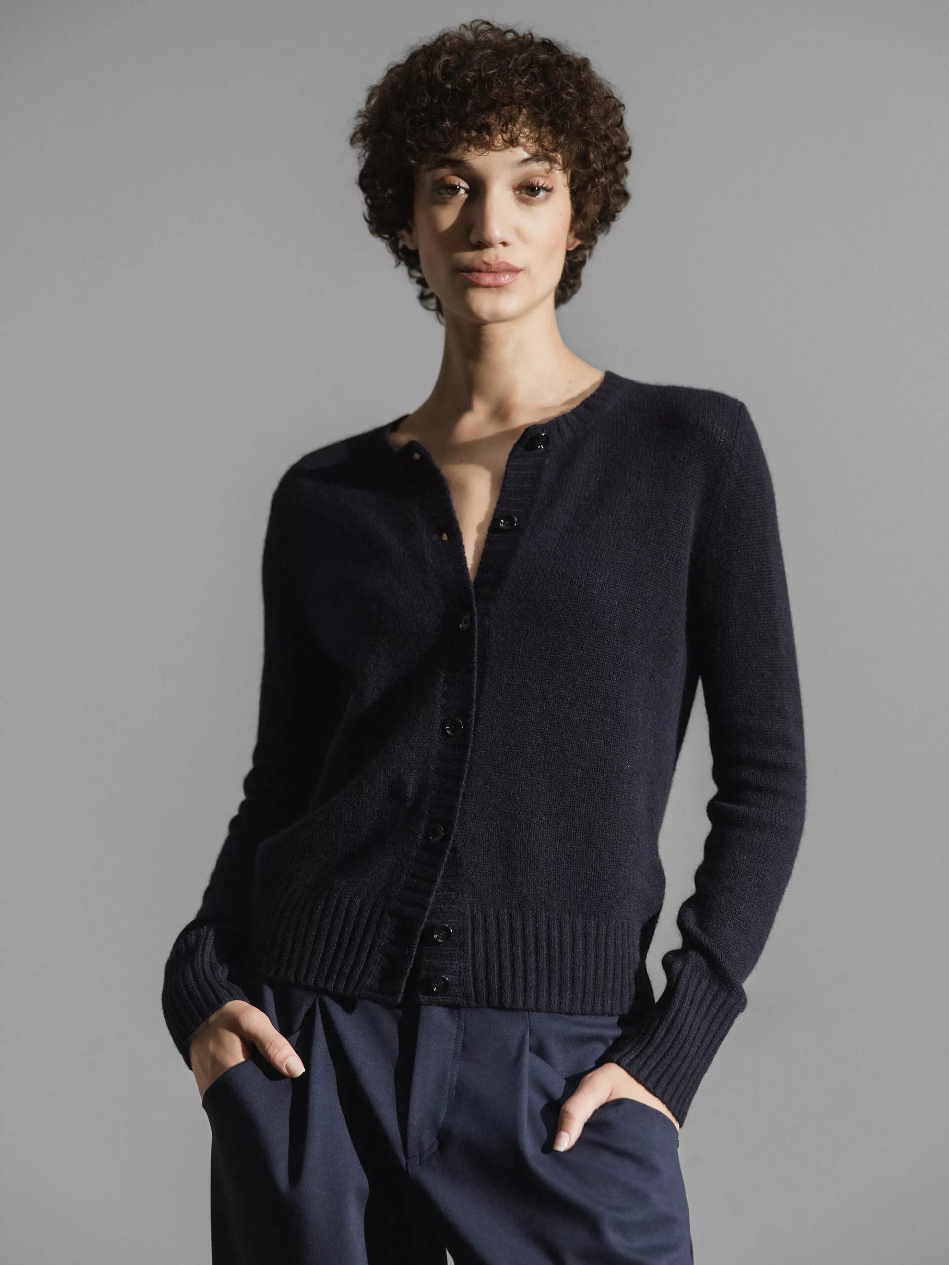 ALLUDE Strickjacke aus Cashmere Damen (14 NAVY)