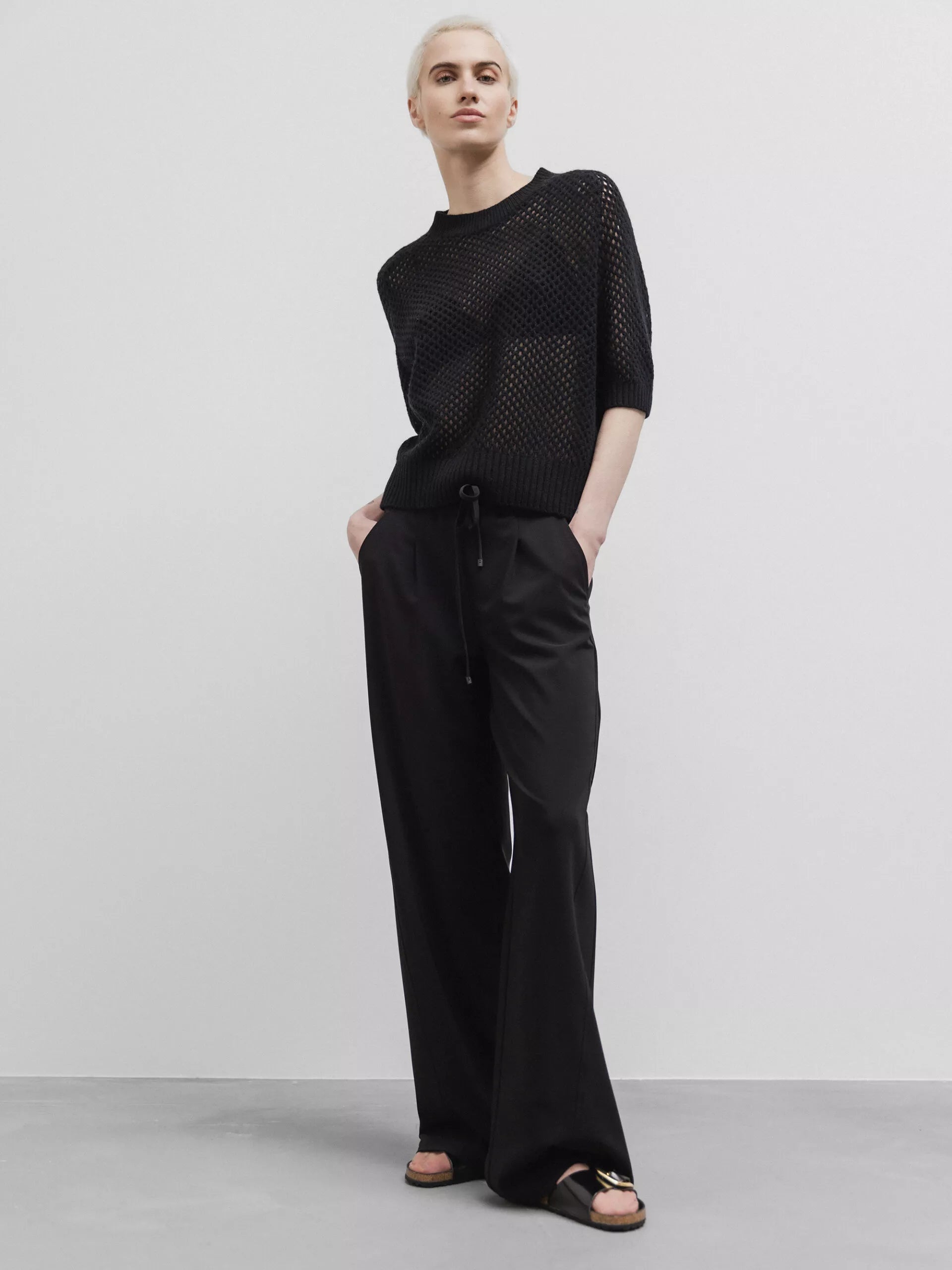 ALLUDE Kurzarm- Pullover aus Schurwolle  Damen (90 SCHWARZ)