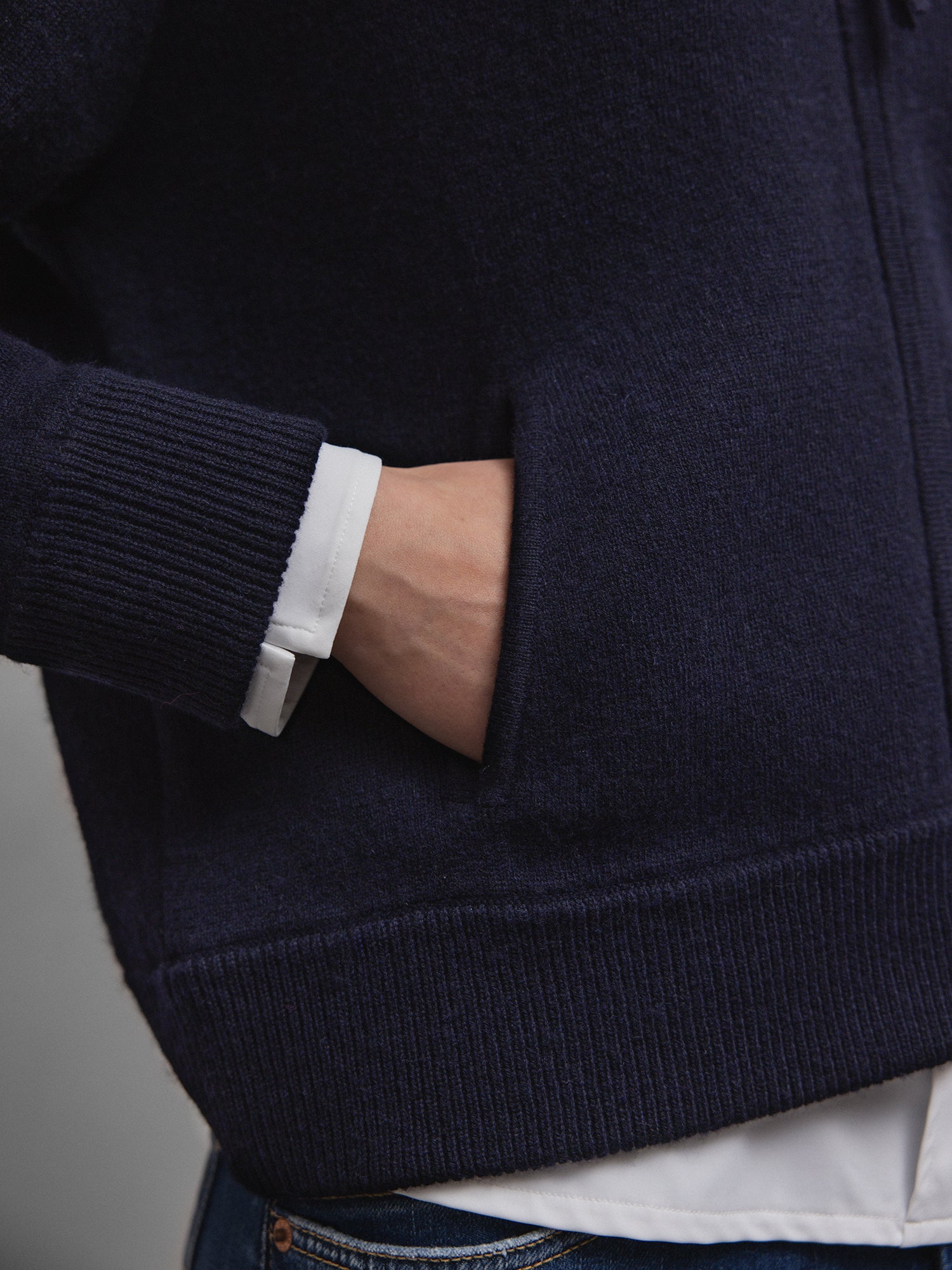 ALLUDE Strickjacke aus Schurwolle Damen (14 NAVY)