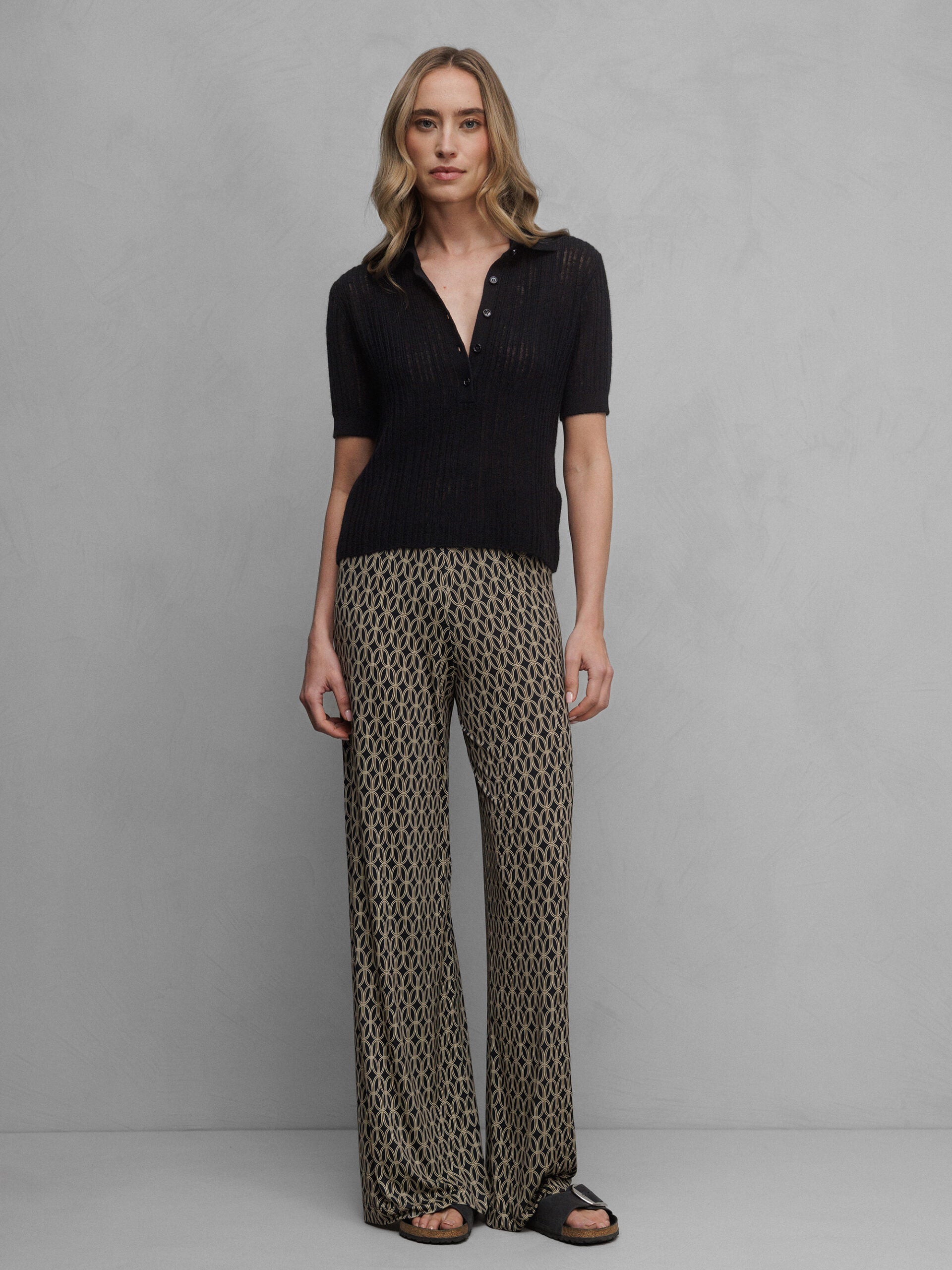 ALLUDE Kurzarm- Strickhemd aus Cashmere Damen (90 SCHWARZ)